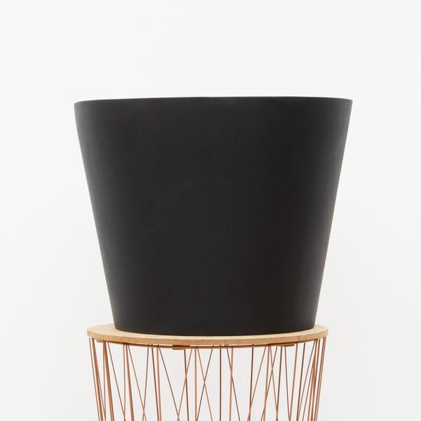 Bucket Black - L - 68x60 - Pottery Pots | Betonlook Plantenbak