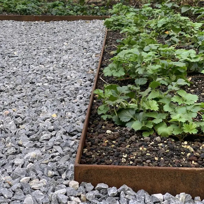 Cortenstaal Borderrand Hoek met geplette bovenrand 300 x 3 x 290 mm - Binnenbocht
