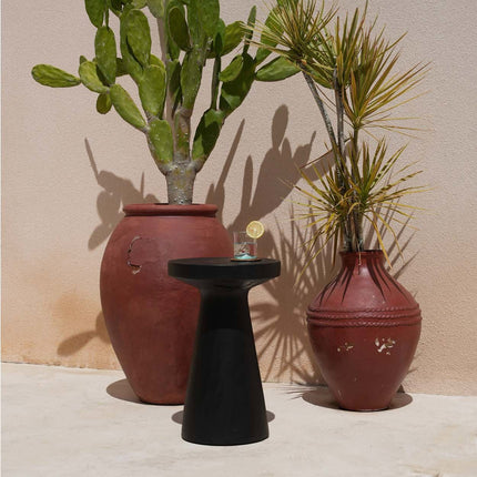 The Fiji side table - black