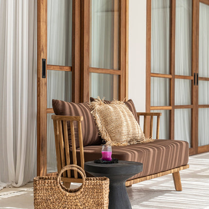 The Gravity side table - black