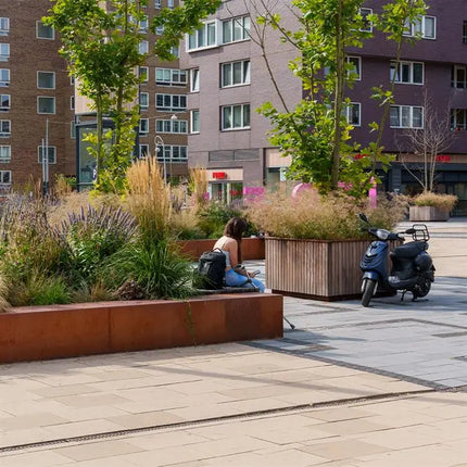 Corten Steel Retaining Wall Outer Corner 50 x 50 x 50 cm - Wide Top Edge | Border
