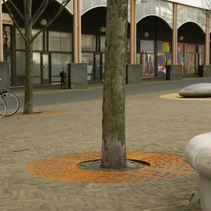 Grille d'arbre ronde en acier Corten 1490 x 10 mm