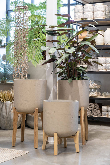 Pottery Pots Charlie XXL (Feet High), Grey Washed Ø41,6 cm