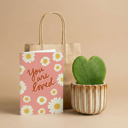 Gift Set - Love Set - Heart-shaped plant, pot, greeting card & gift bag