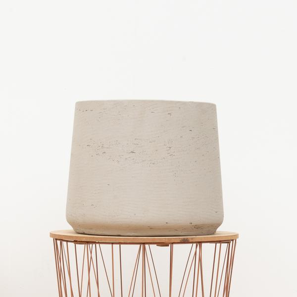 Jumbo Patt Beige Washed  - D56xH47 - Pottery Pots | Betonlook Plantenbak