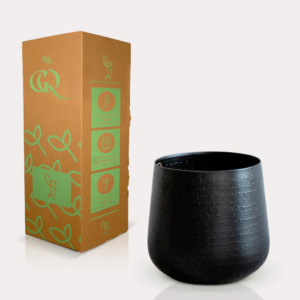 Pot de fleurs - Noir mat - Personnage Gina Da - M - H23 - L21